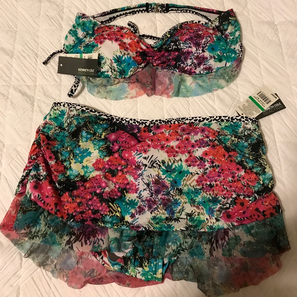 Kenneth Cole 2 Piece swimsuit
