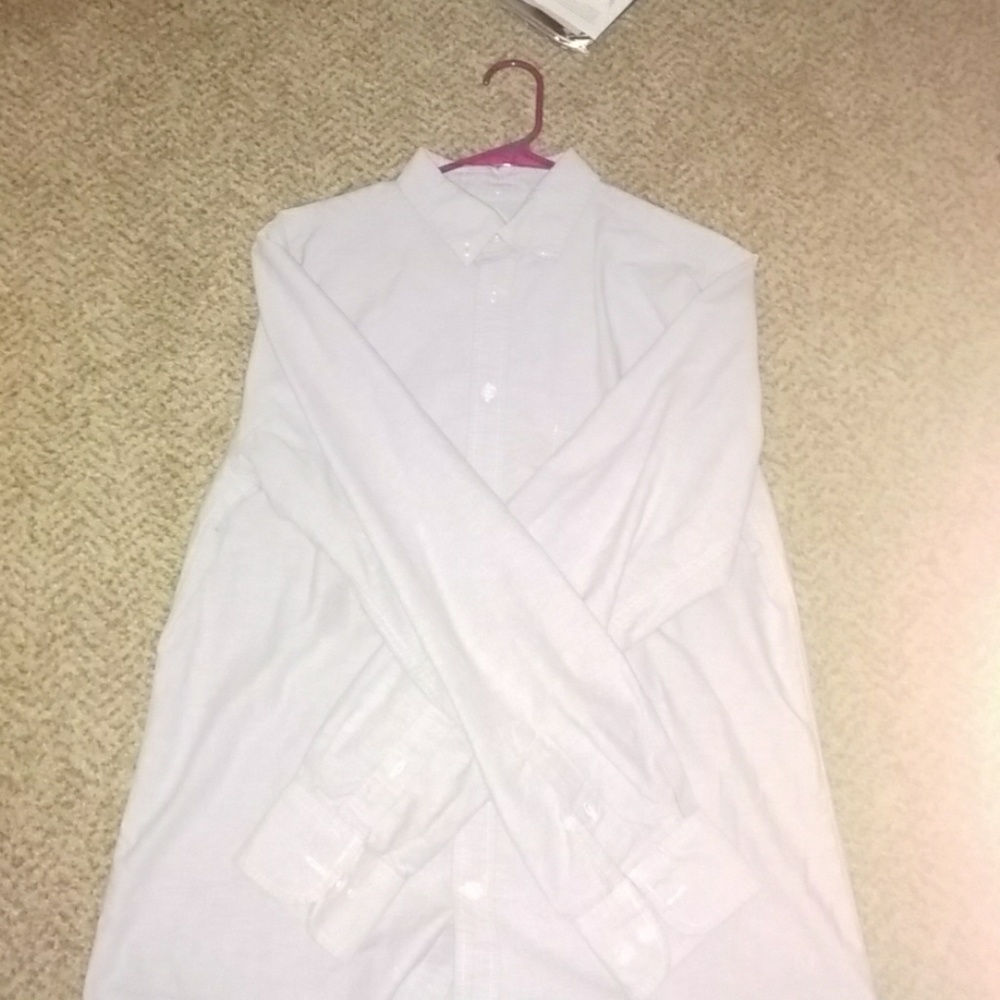 Tailored fit light purple button down