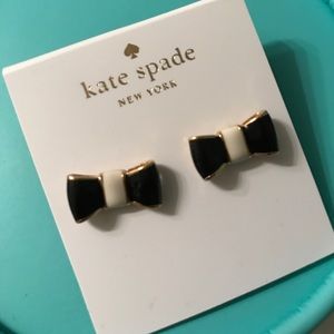 TAKE A BOW striped studs cream/black