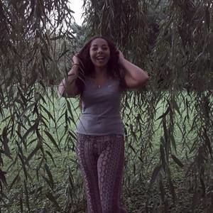 Meet your Posher, Janessa