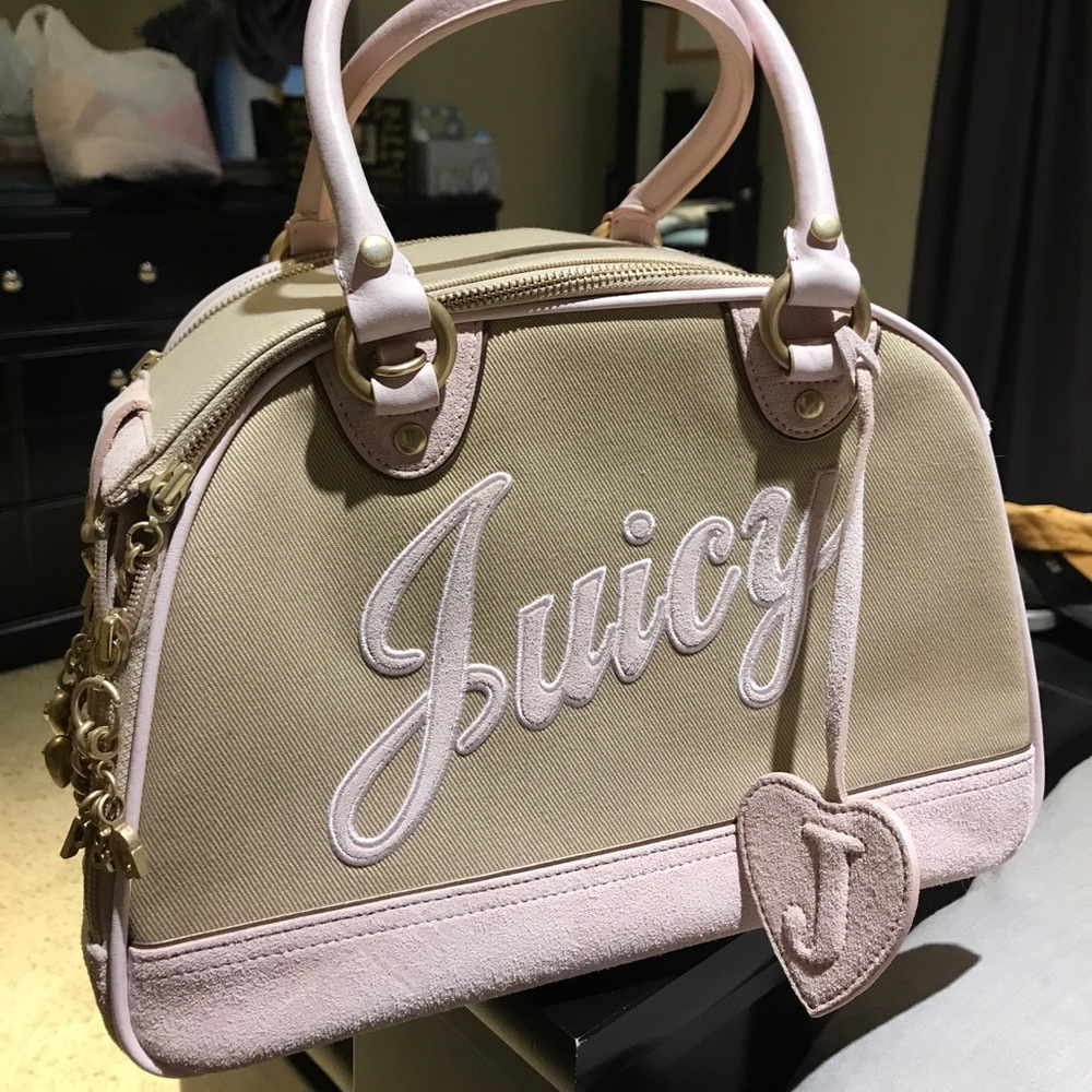 Juicy Couture Dog Carrier