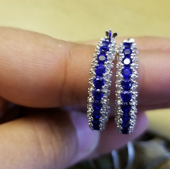 18k Sapphire Swarovski 3 row hoop earrings - Picture 3 of 8