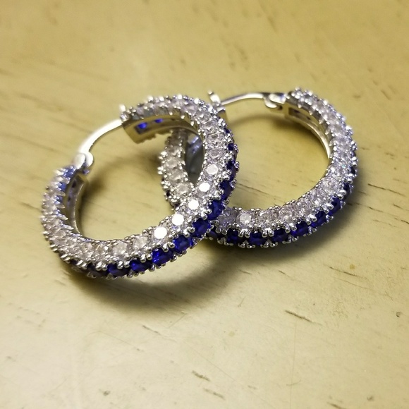 18k Sapphire Swarovski 3 row hoop earrings - Picture 6 of 8