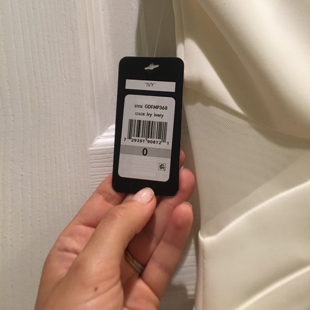 Guess Dress - Picture 3 of 4