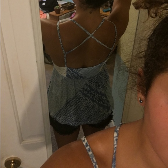 Blue tank top - Picture 2 of 4