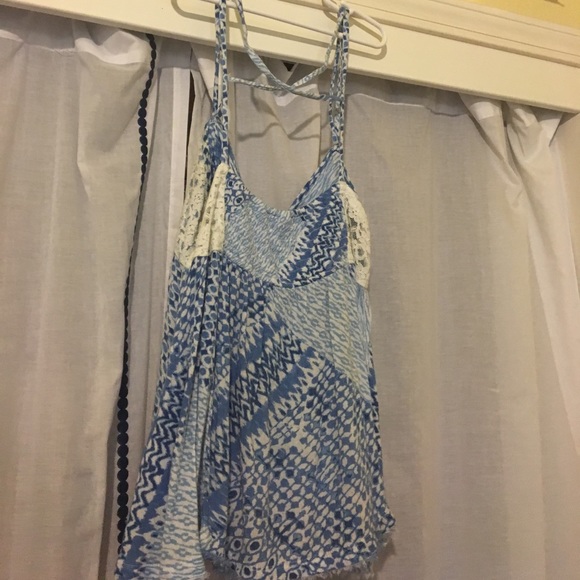 Blue tank top - Picture 4 of 4