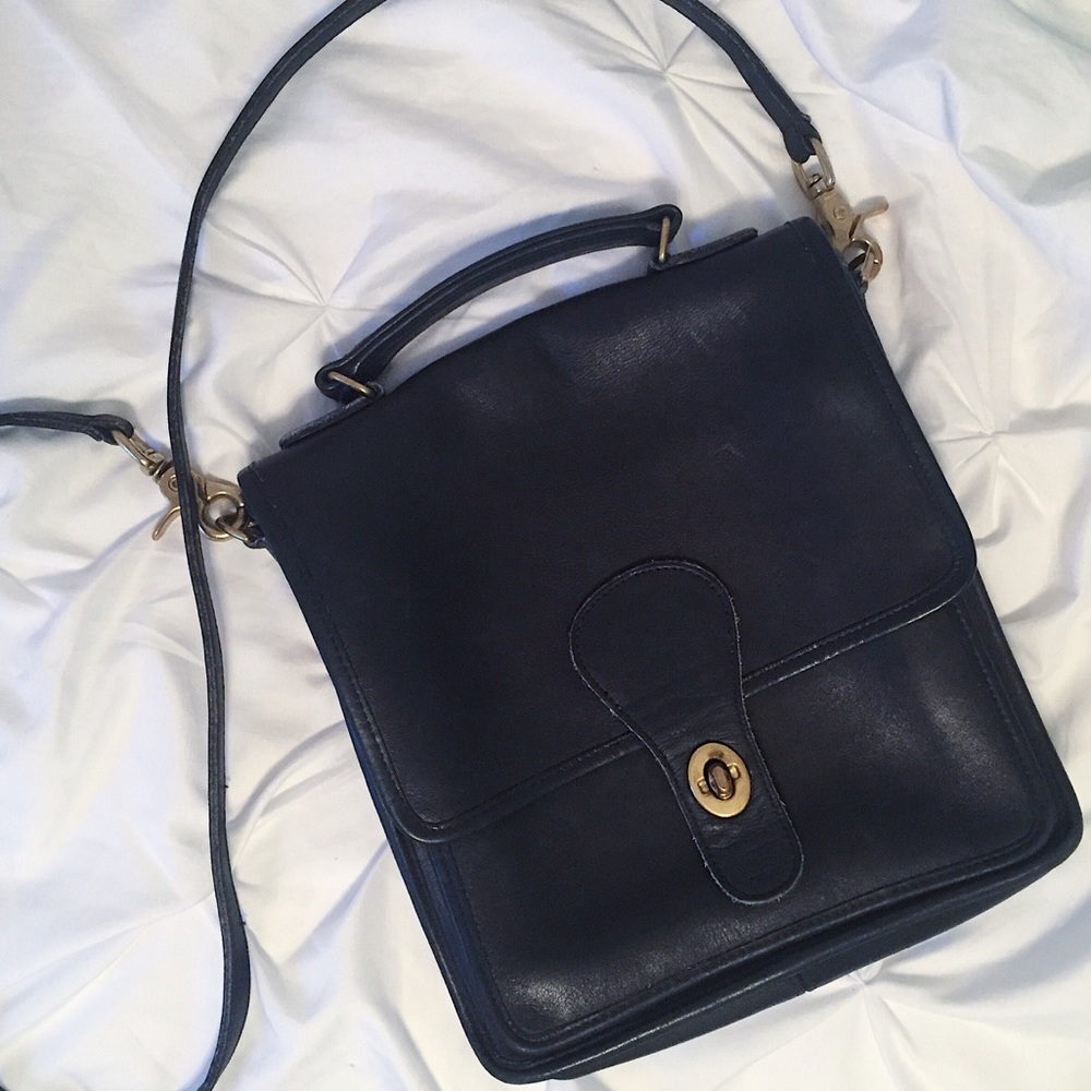 *VINTAGE* Coach Crossbody Bag