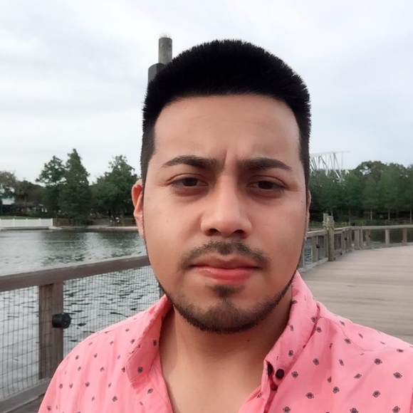 Meet your Posher, Ismael - Picture 1 of 1