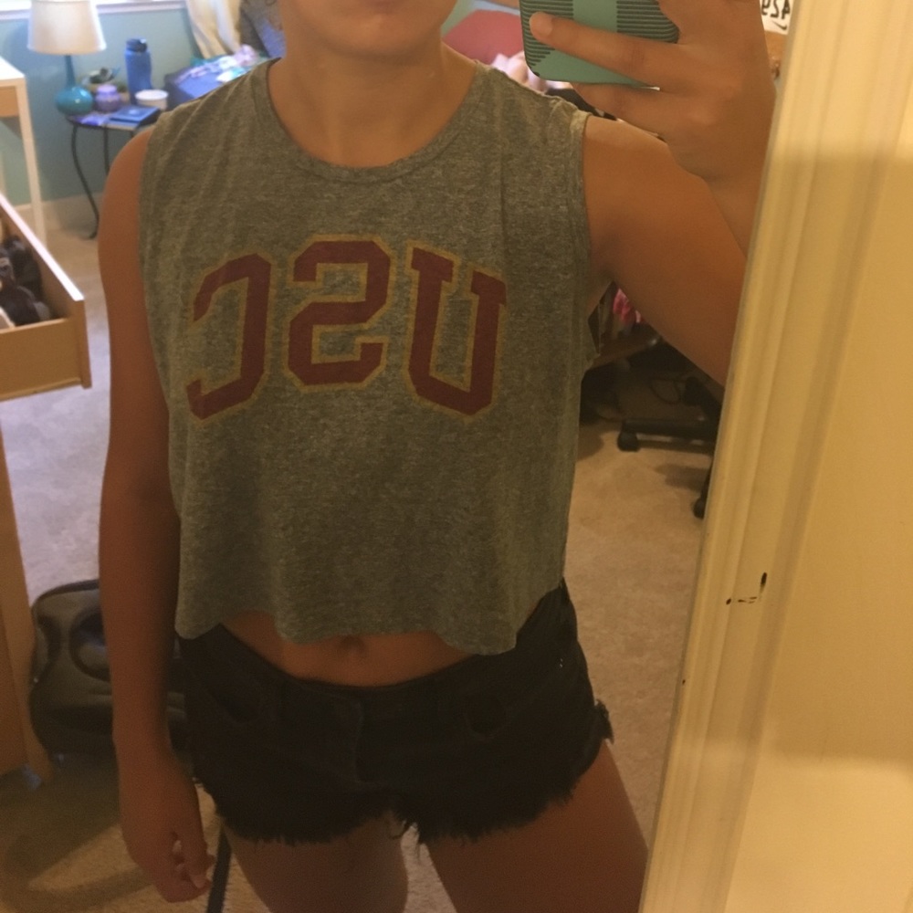 USC crop top