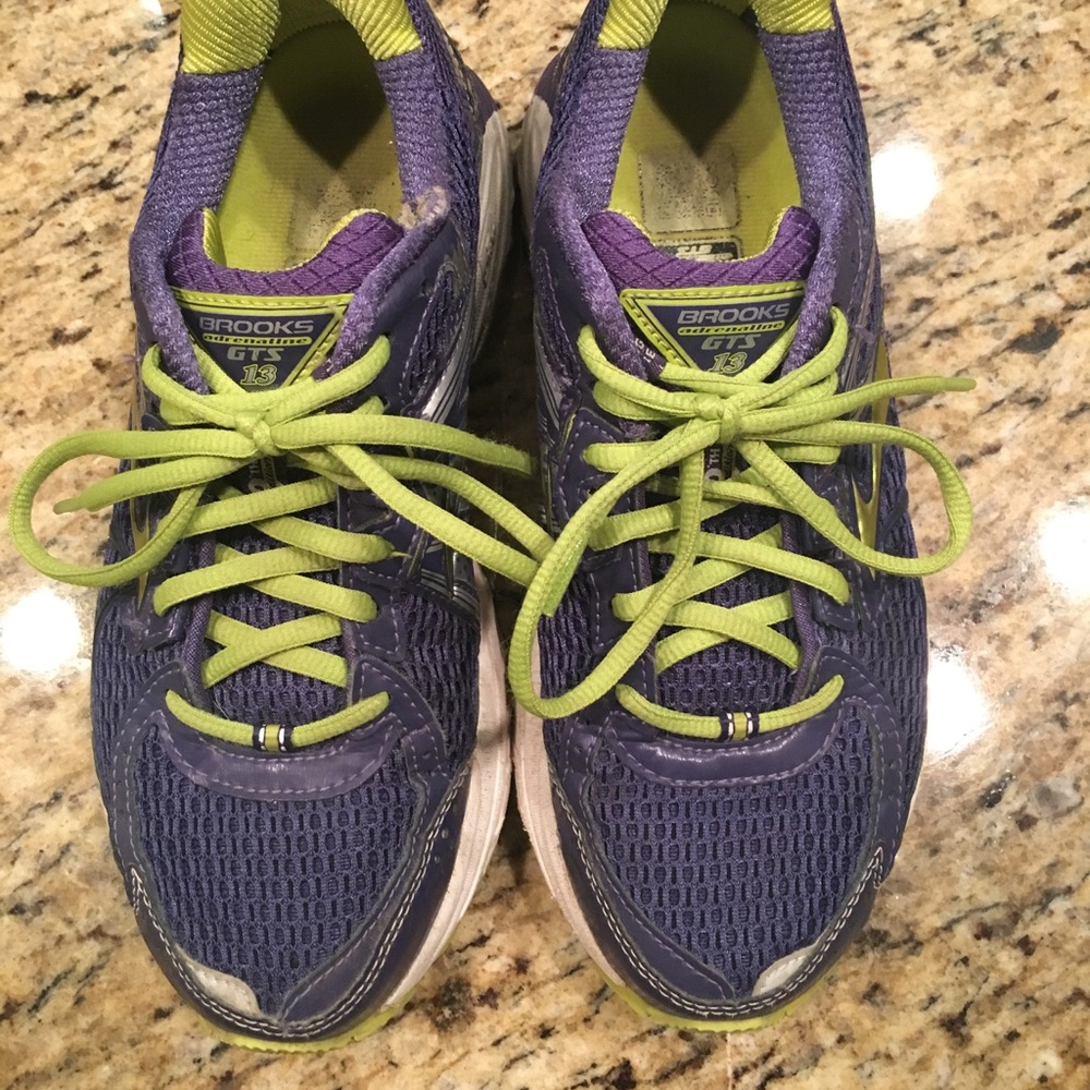 Brooks adrenaline GTS 13 size 7.5