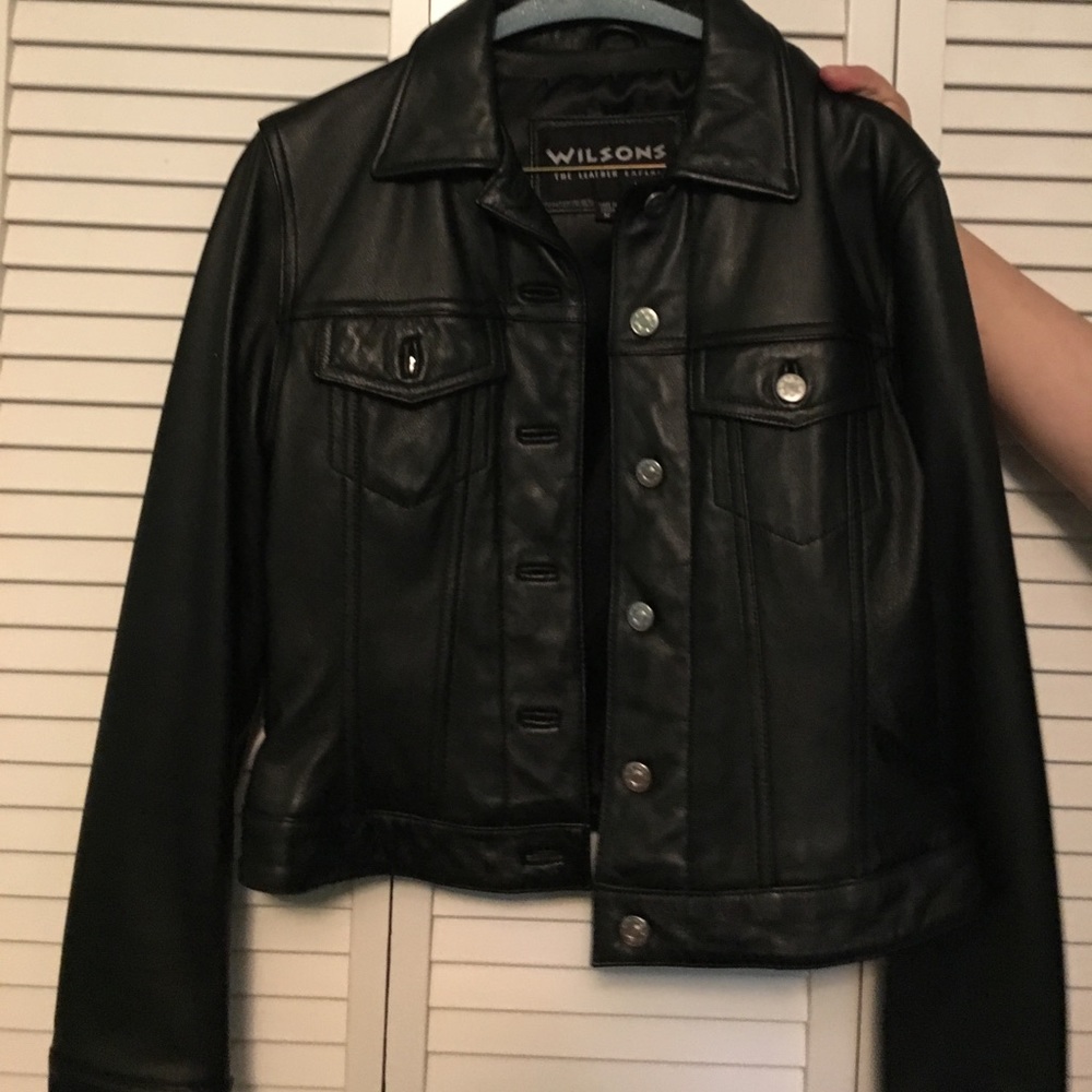 Wilsons Men's (but can fit women) Leather Jacket