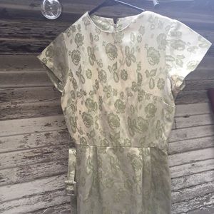 BEAUTIFUL VINTAGE GREEB DRESS