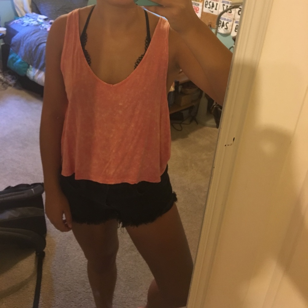 Coral tank with heart cutout back