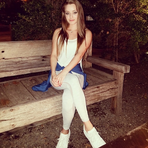 Meet your Posher, Malak ๐ - Picture 5 of 8