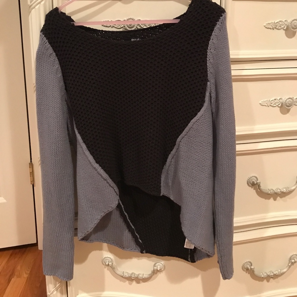 BRAND NEW, never worn high-low Nasty Gal sweater