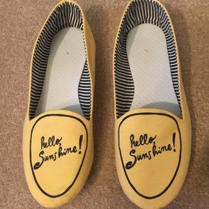 "hello, sunshine!" adorable yellow flats