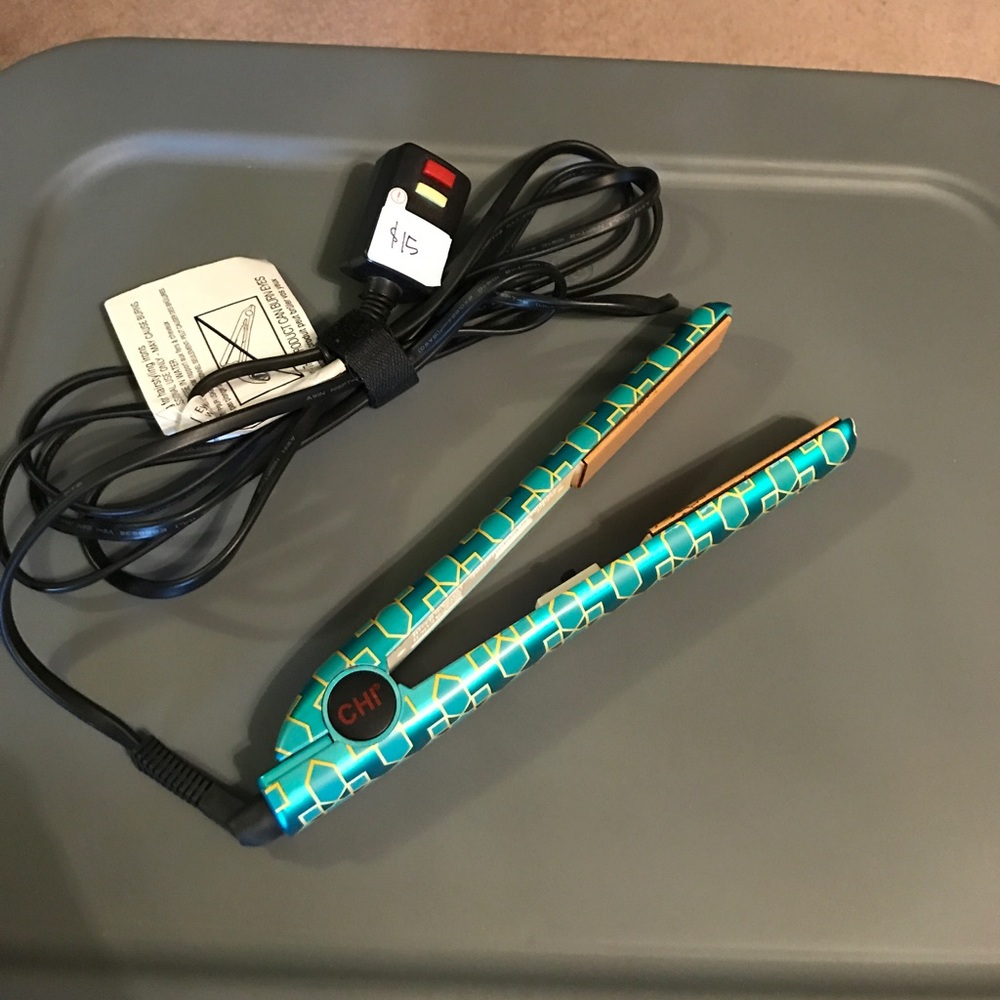 CHI straightener