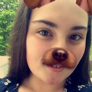 Meet your Posher, Gabriella