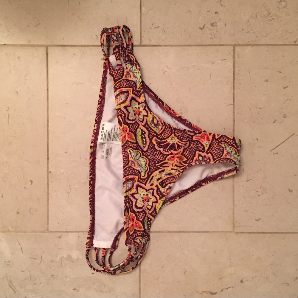 Urban Outfitters Bikini Bottum