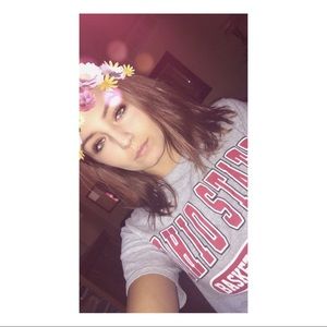 Meet your Posher, Hali