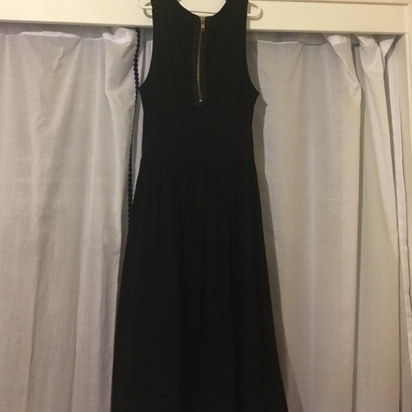 Black high low dress - Picture 2 of 4