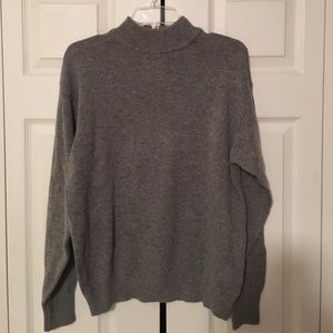 Brand New Brandy Melville sweater