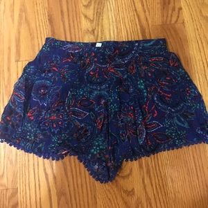 Urban outfitters Pom Pom shorts