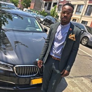 Meet your Posher, Leeroy