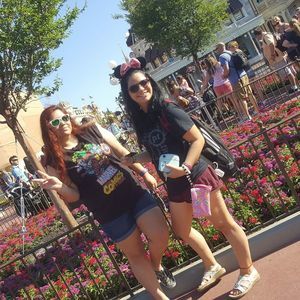 Meet your Posher, Dawn