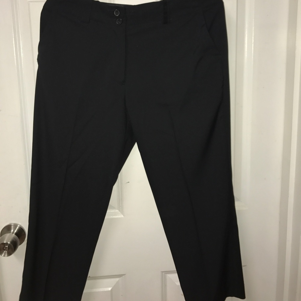 Black Nike golf pants