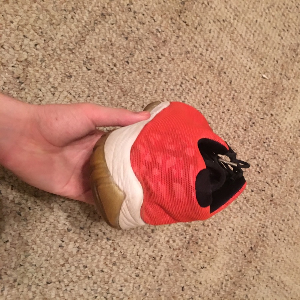 Jordan future - Picture 2 of 4