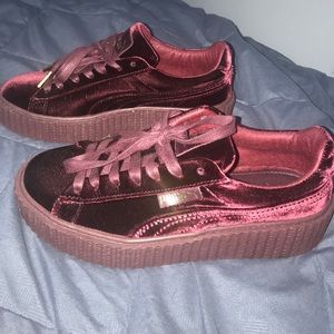 Fenty puma burgundy creeper size 8. Brand new