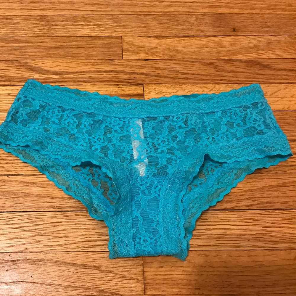 Victoria's Secret NWT Hiphugger Panty