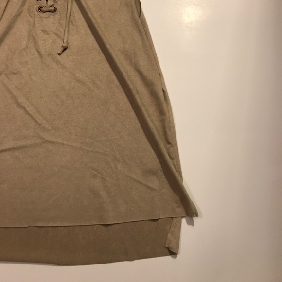 Tan Front knit tie tank - Picture 5 of 6