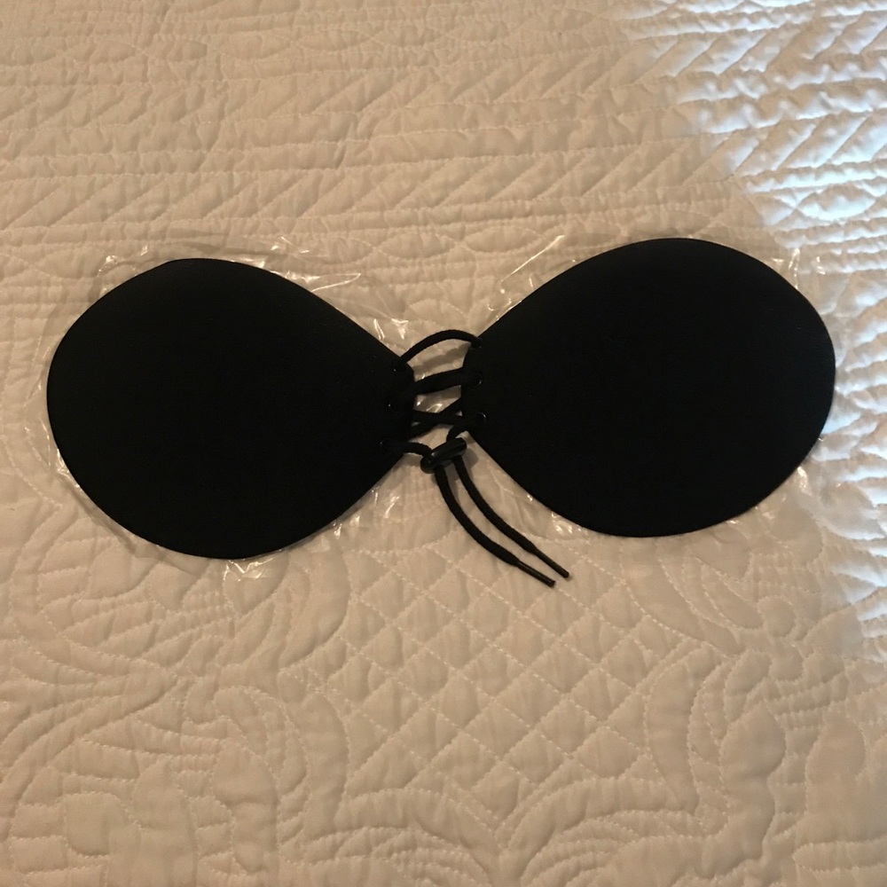 Backless adhesive bra