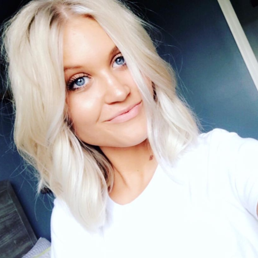 Meet your Posher, Brooke