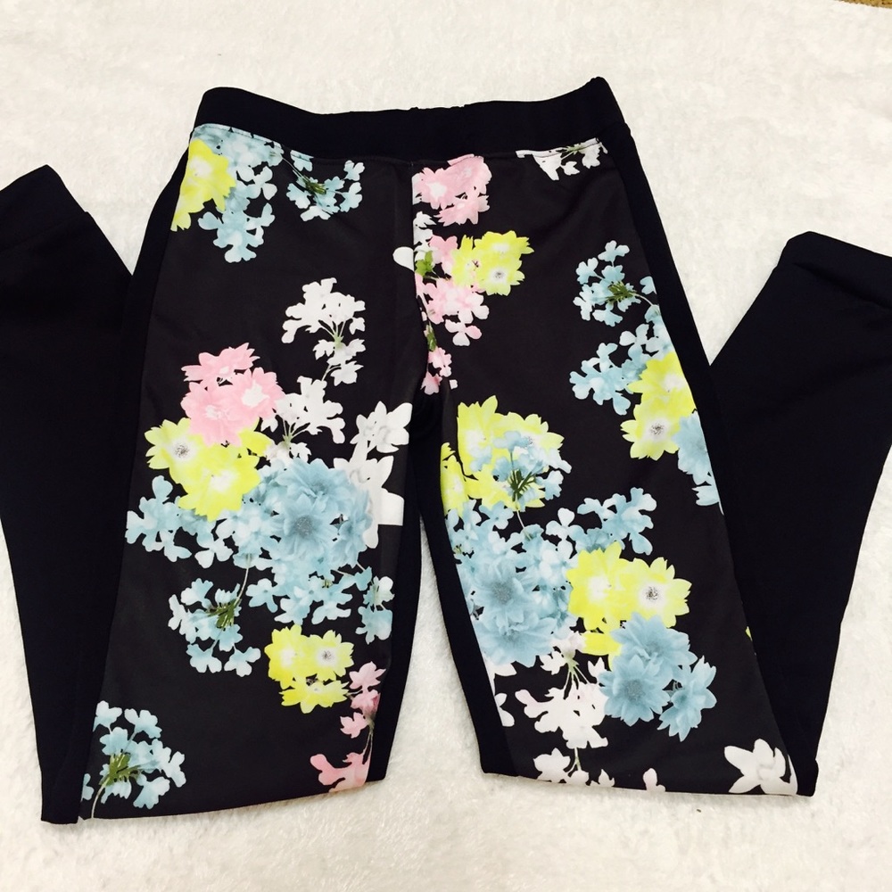 Floral printed Joggers