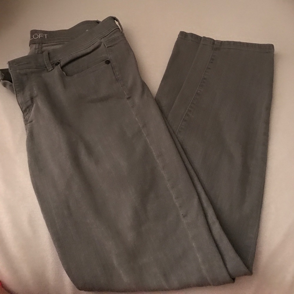 Gray Modern Skinny Jeans (10)