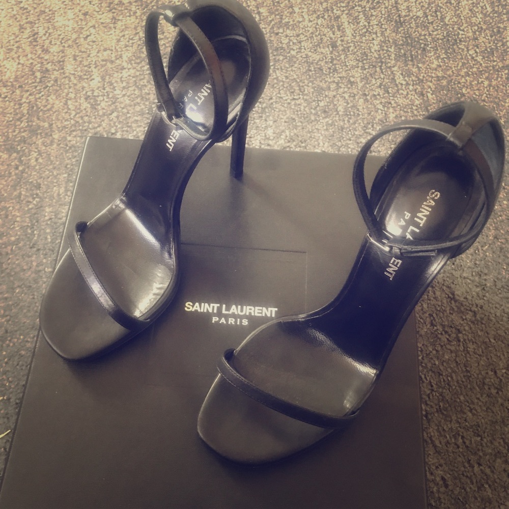 Authentic YSL Paris Jane