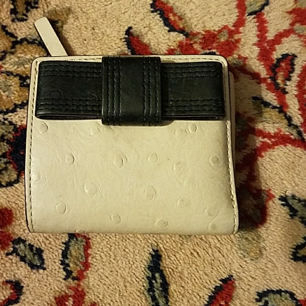 Kate spade mini wallet
