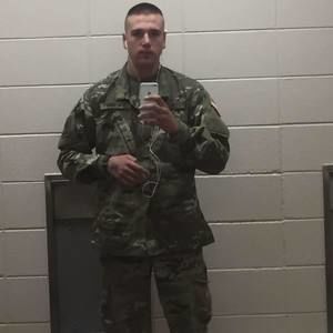 Meet your Posher, Christopher