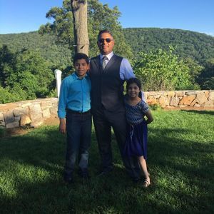 Meet your Posher, Enrique