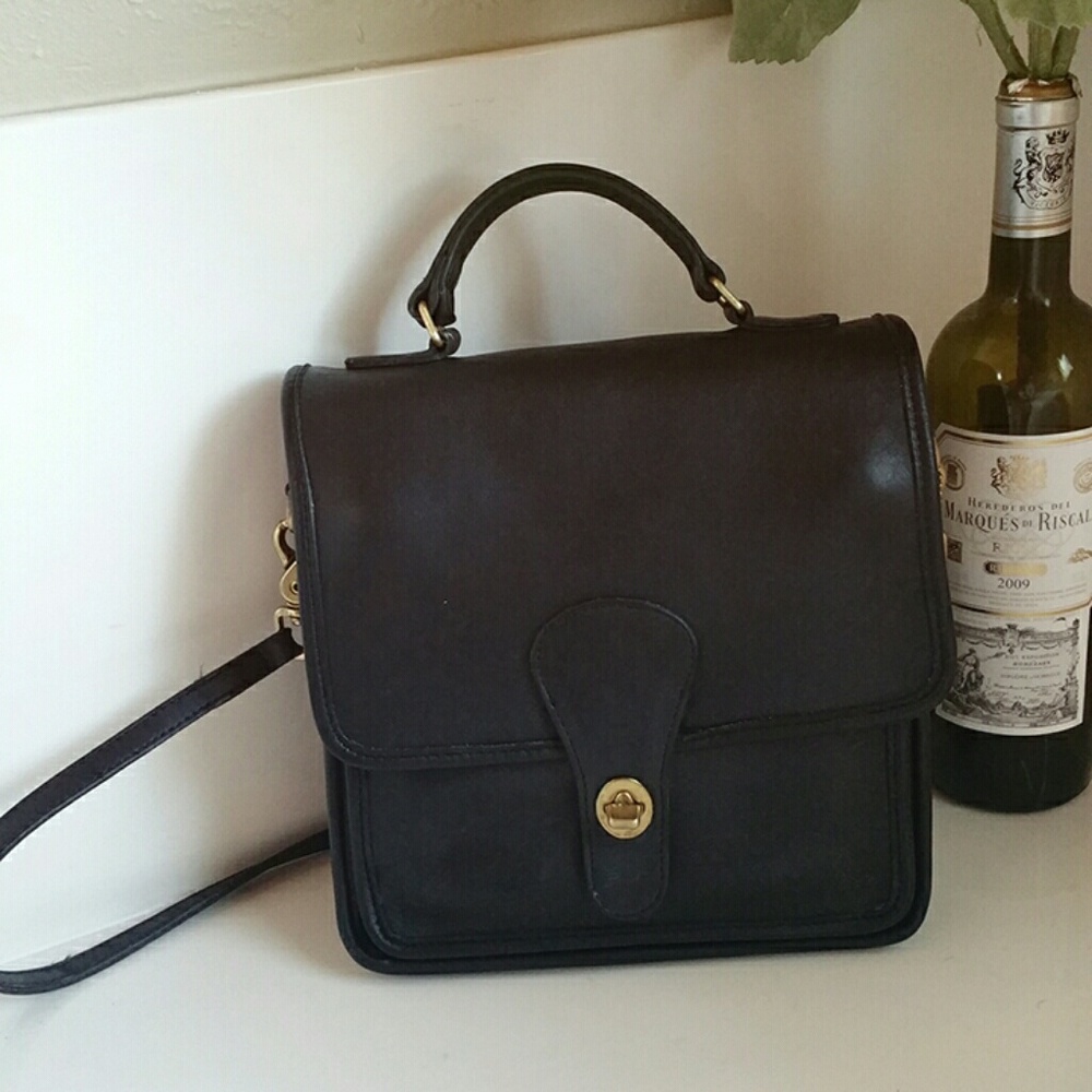 Coach Vintage Leather Willis Station Bag