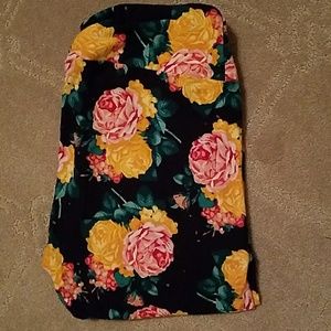New LuLaRoe OS Rose leggings