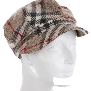 ⭐️AUTHENTIC ⭐️ BURBERRY  Nova Cap