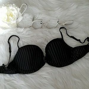 Black pinstriped diamond embellished Bra