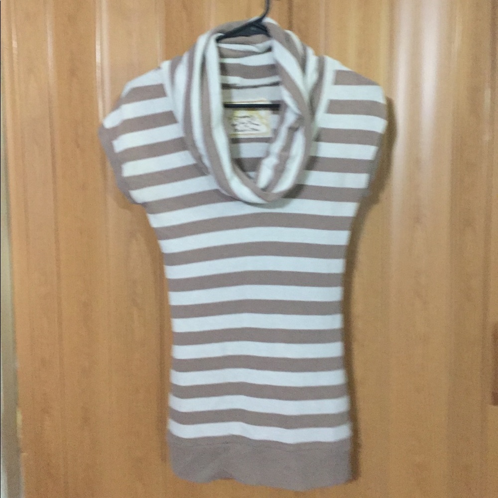 Sleeveless Cowl Neck Sweater