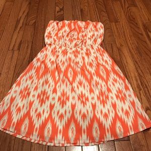 Patterned Coral Strapless Dress