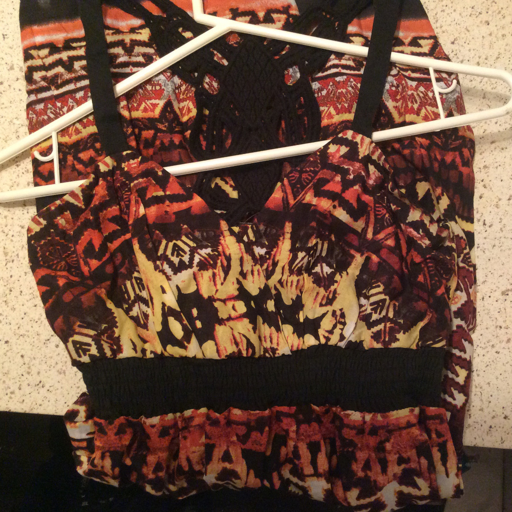 City Triangles Dress - Picture 2 of 3