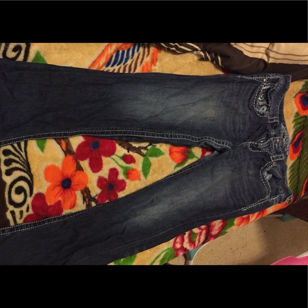 Boot cut jeans
